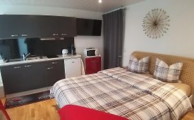 Beau Studio Avec Terrasse Et Vue Pour Non Fumeurs